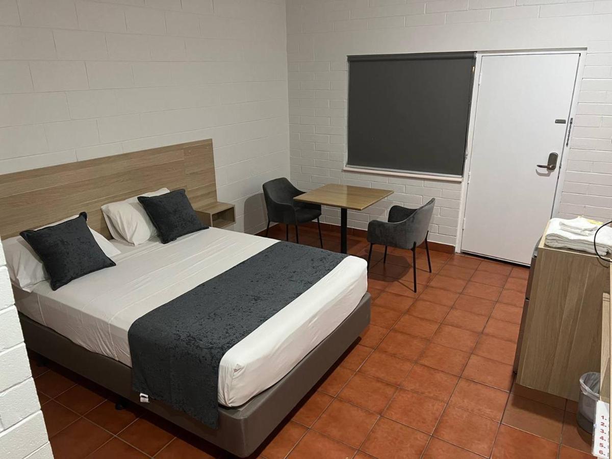 Katherine Motel Εξωτερικό φωτογραφία