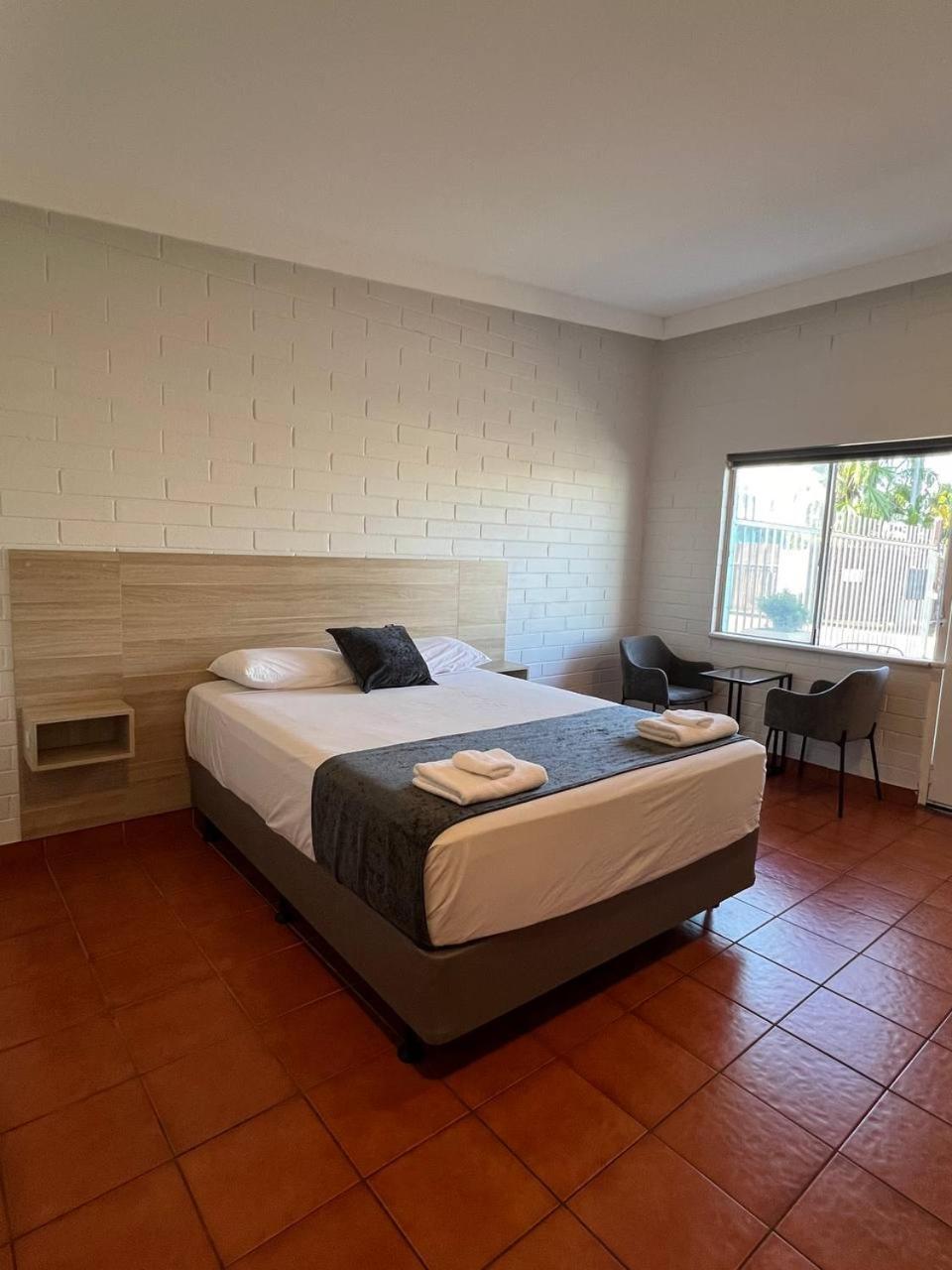 Katherine Motel Εξωτερικό φωτογραφία
